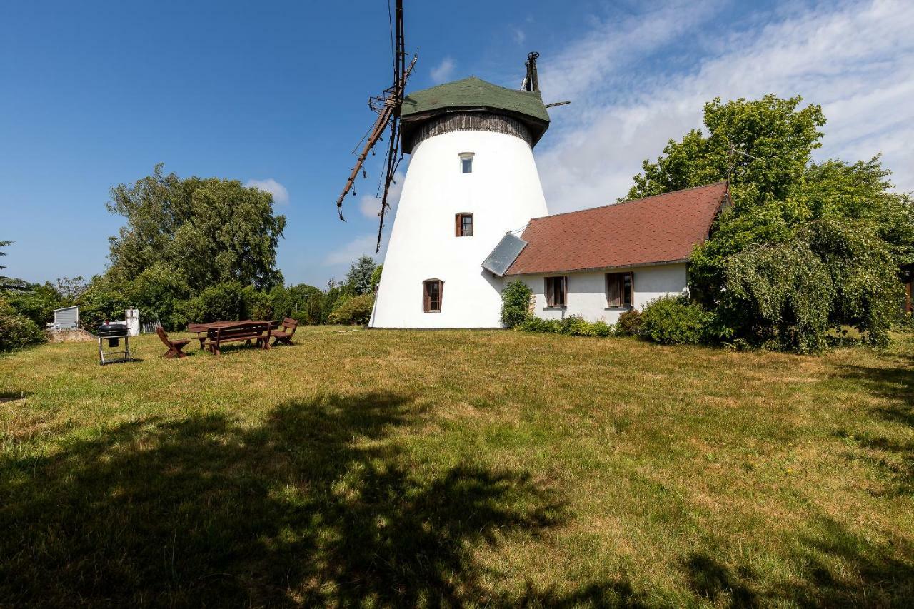 Windmill Vacation Home In Ledzin Near Baltic Sea Niechorze Buitenkant foto